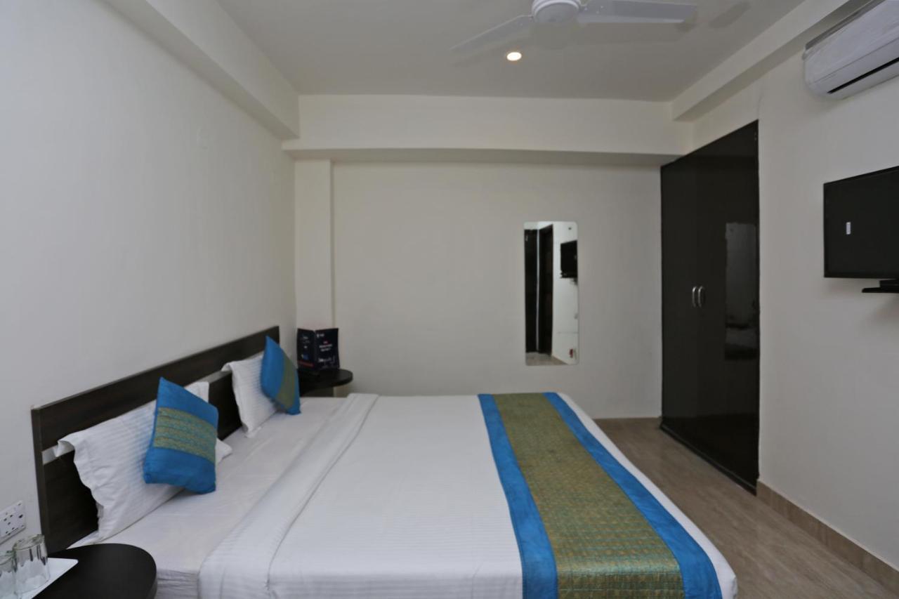 Hotel The Westend Green Neu-Delhi Exterior foto