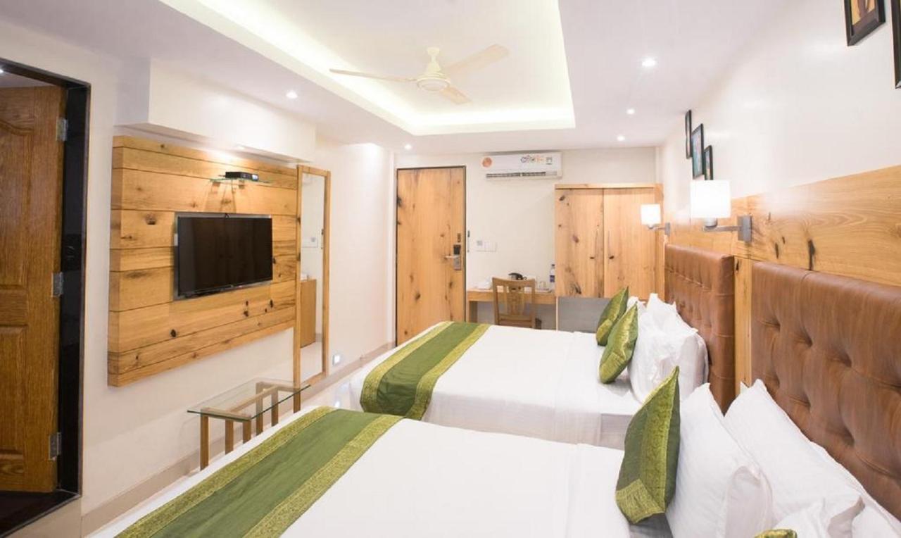 Hotel The Westend Green Neu-Delhi Exterior foto